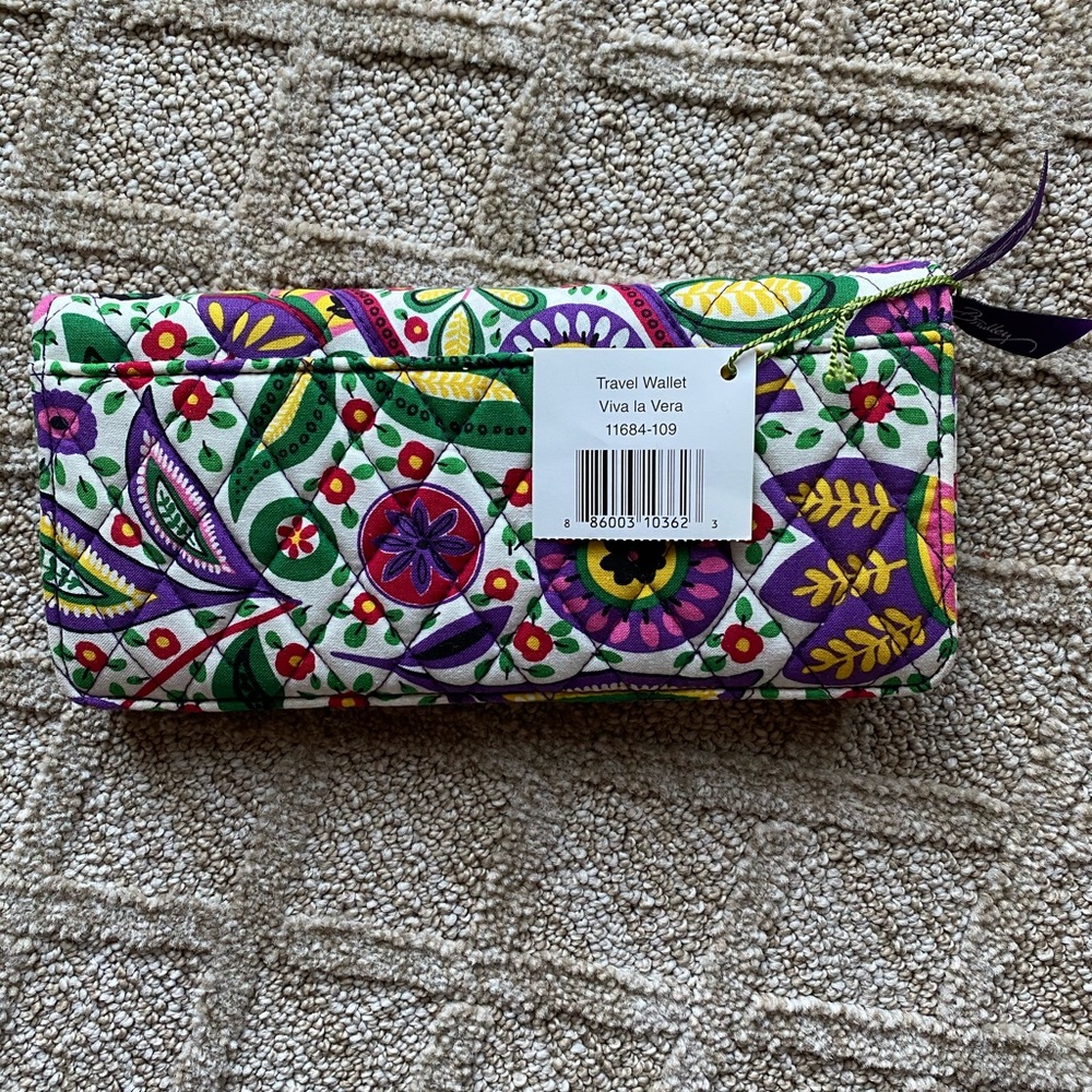 Vera Bradley travel wallet